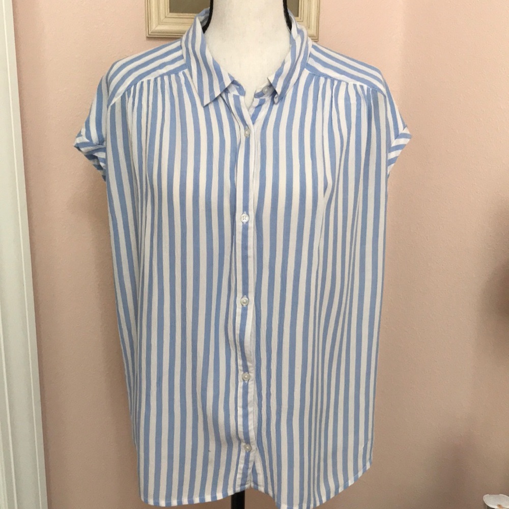 Lucky brand top